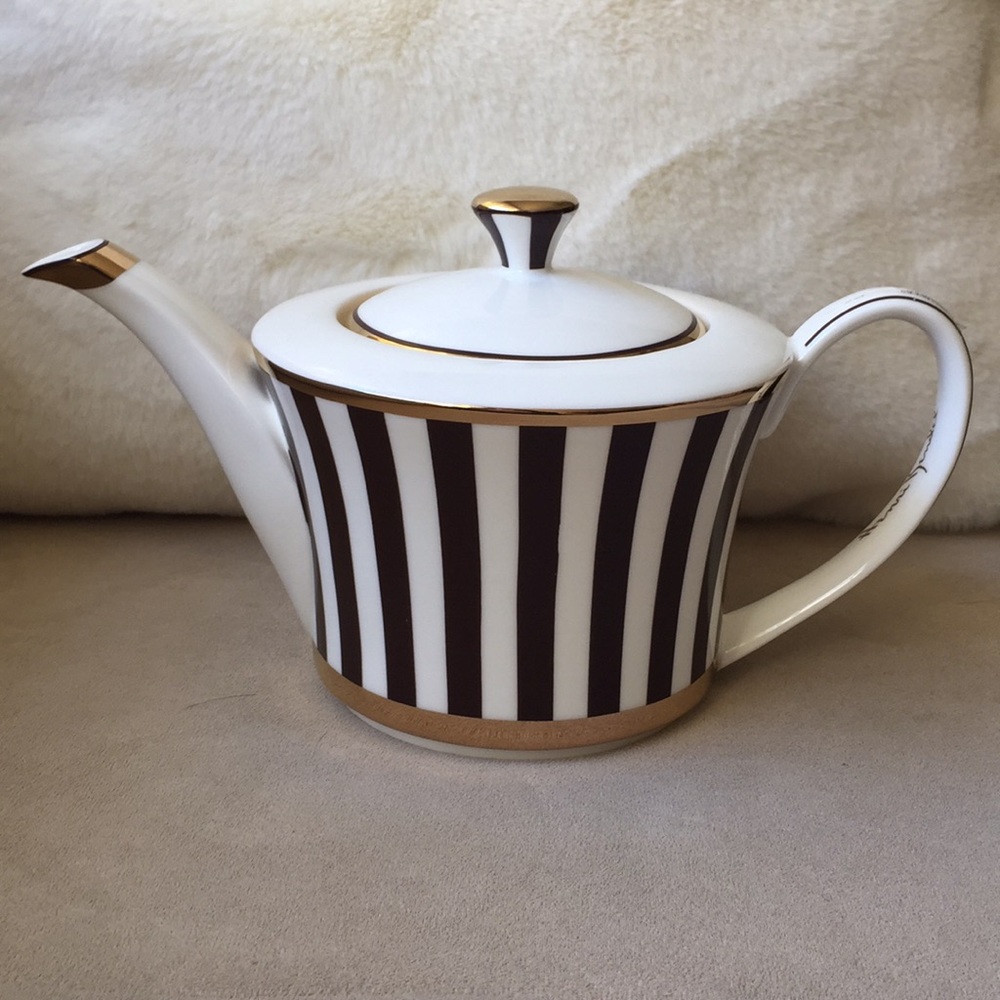 Henri Bendel Teapot